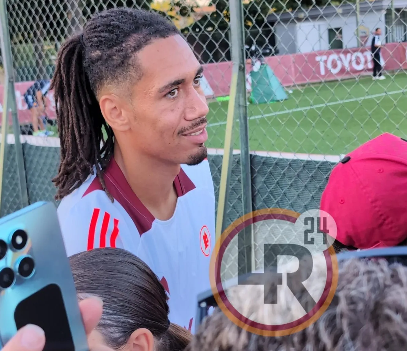 smalling tifosi trigoria