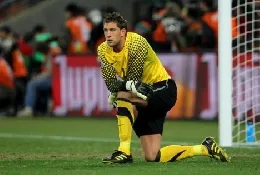 stekelenburg20appoggiato20su20ginocchio20maglia20olanda