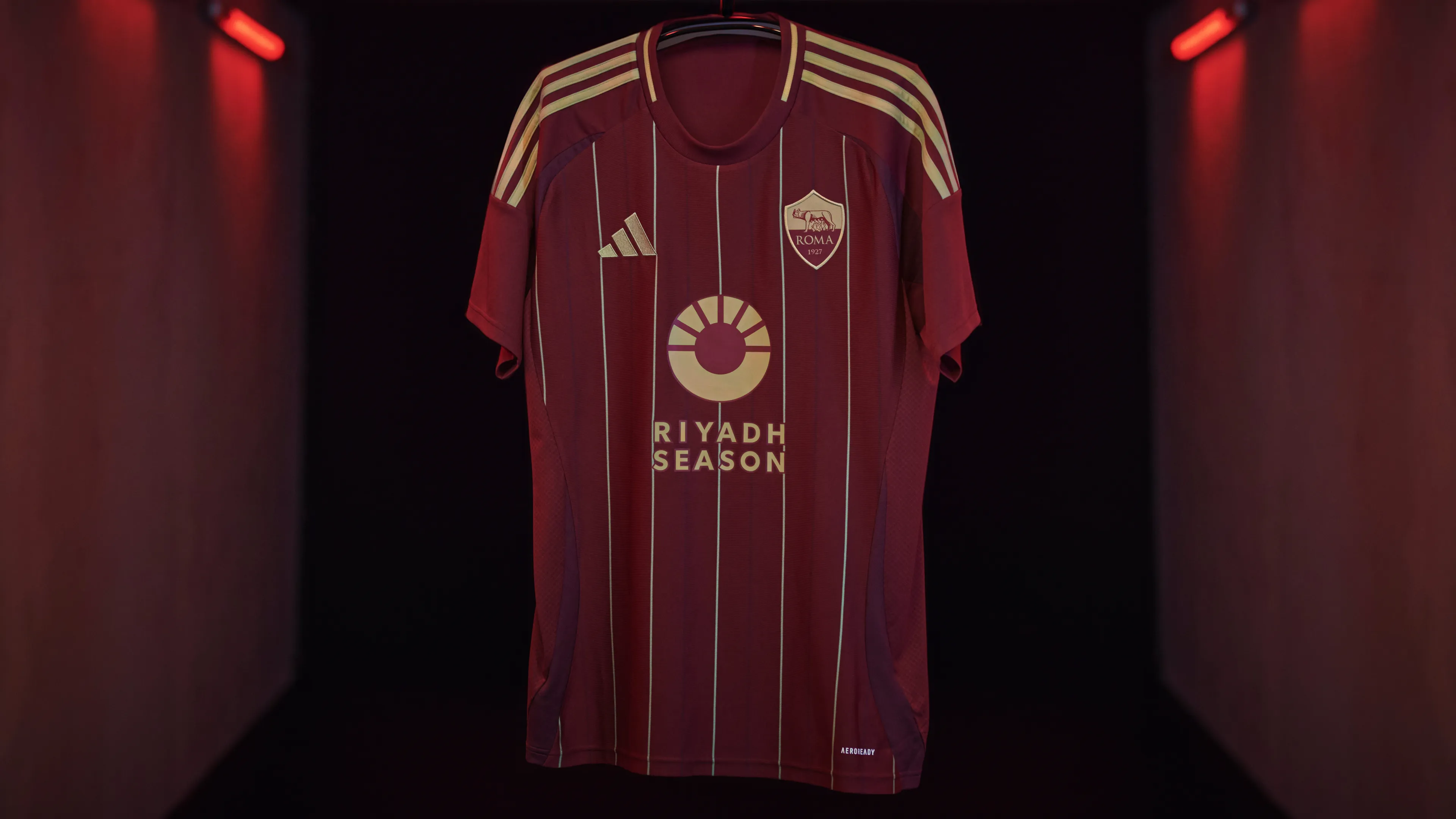 still life 3 as roma adidas 16x9