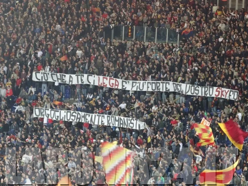 striscione curva