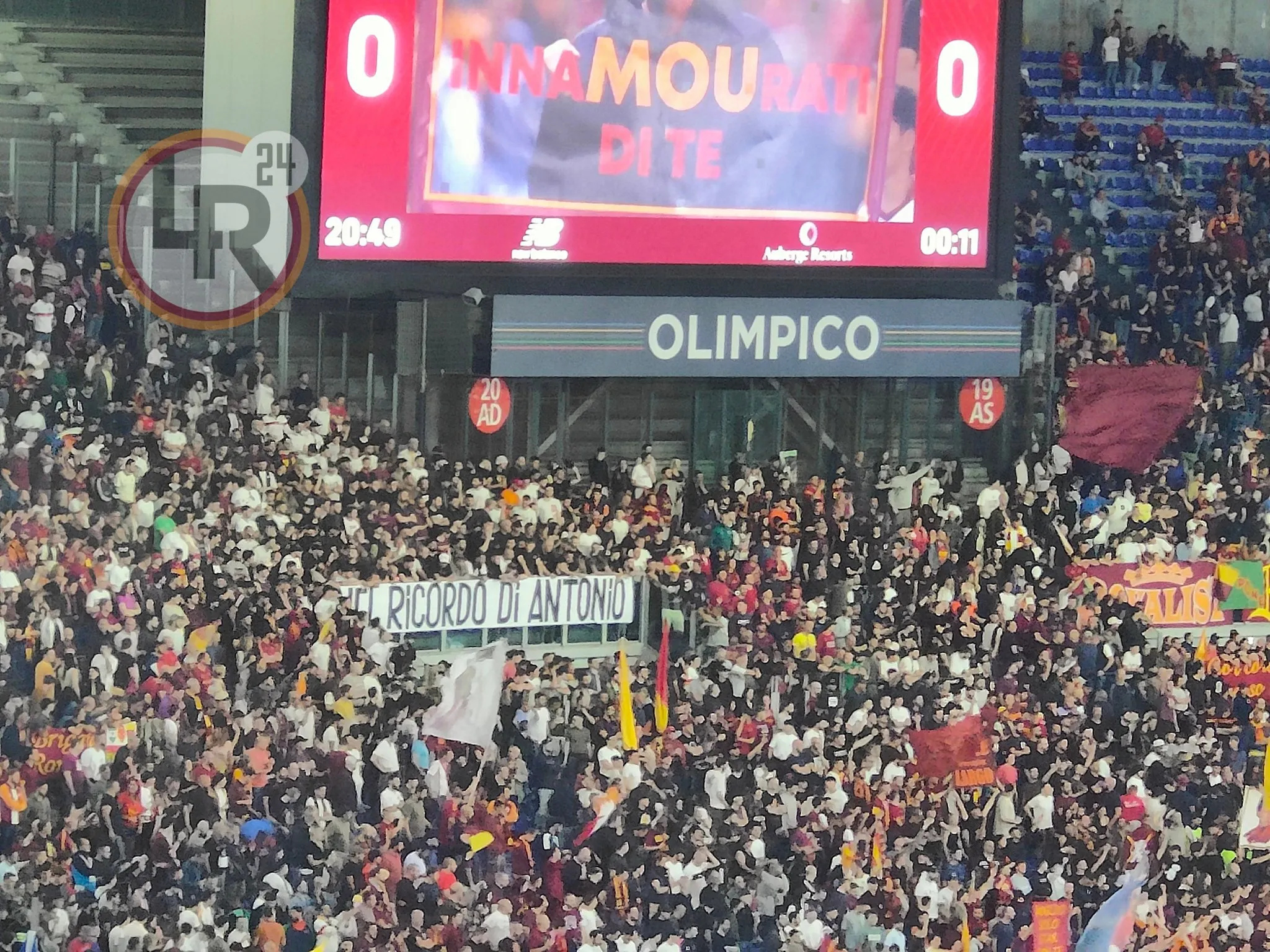 striscione de falchi roma spezia