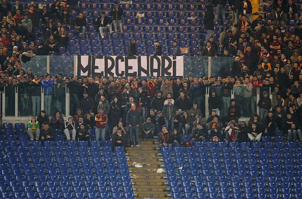 striscione mercenari europa league roma fiorentina 19032015 curva sud