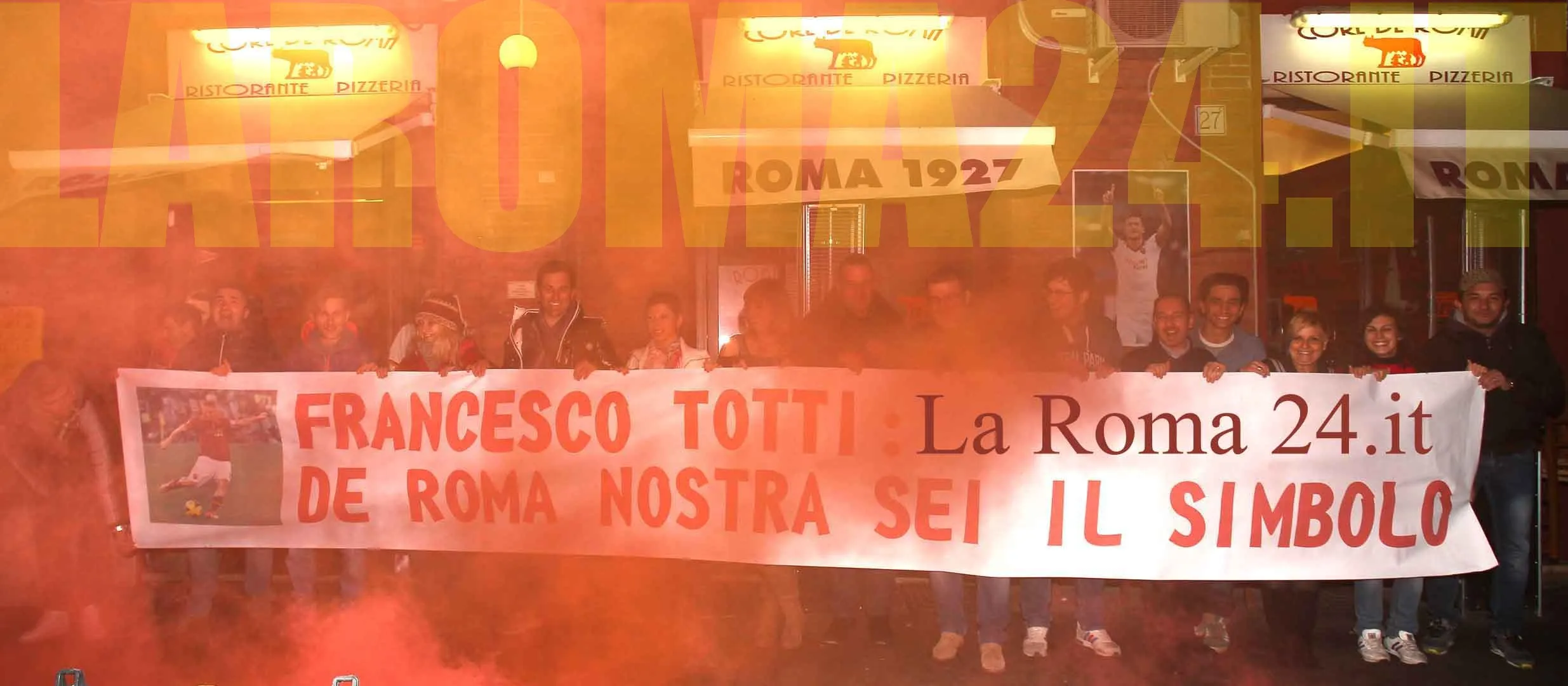 striscione per totti via vetulonia 25 1 14