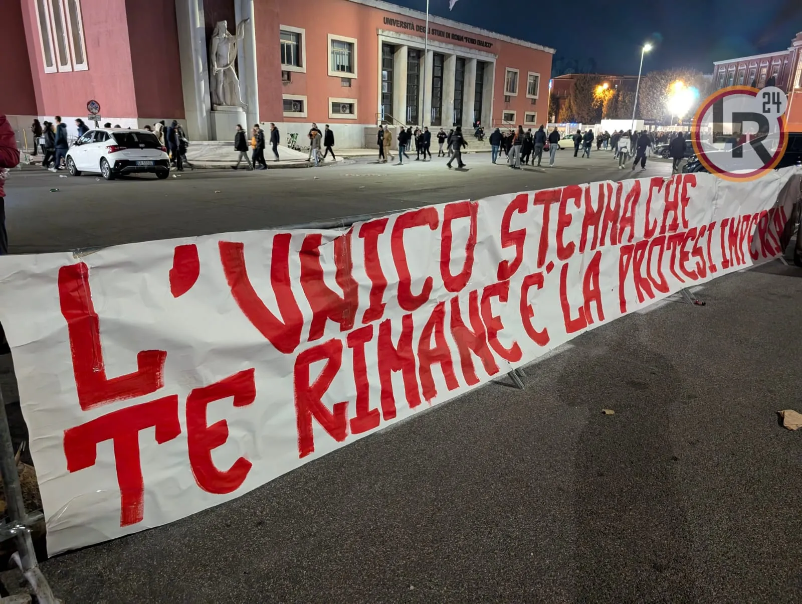 striscione roma genoa 1