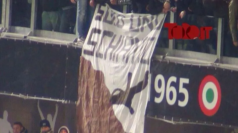striscione superga juve torino 23 2 14