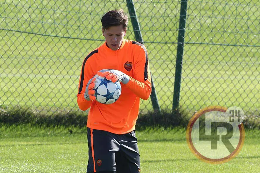 szczesny rifinitura bayer 031115 mancini