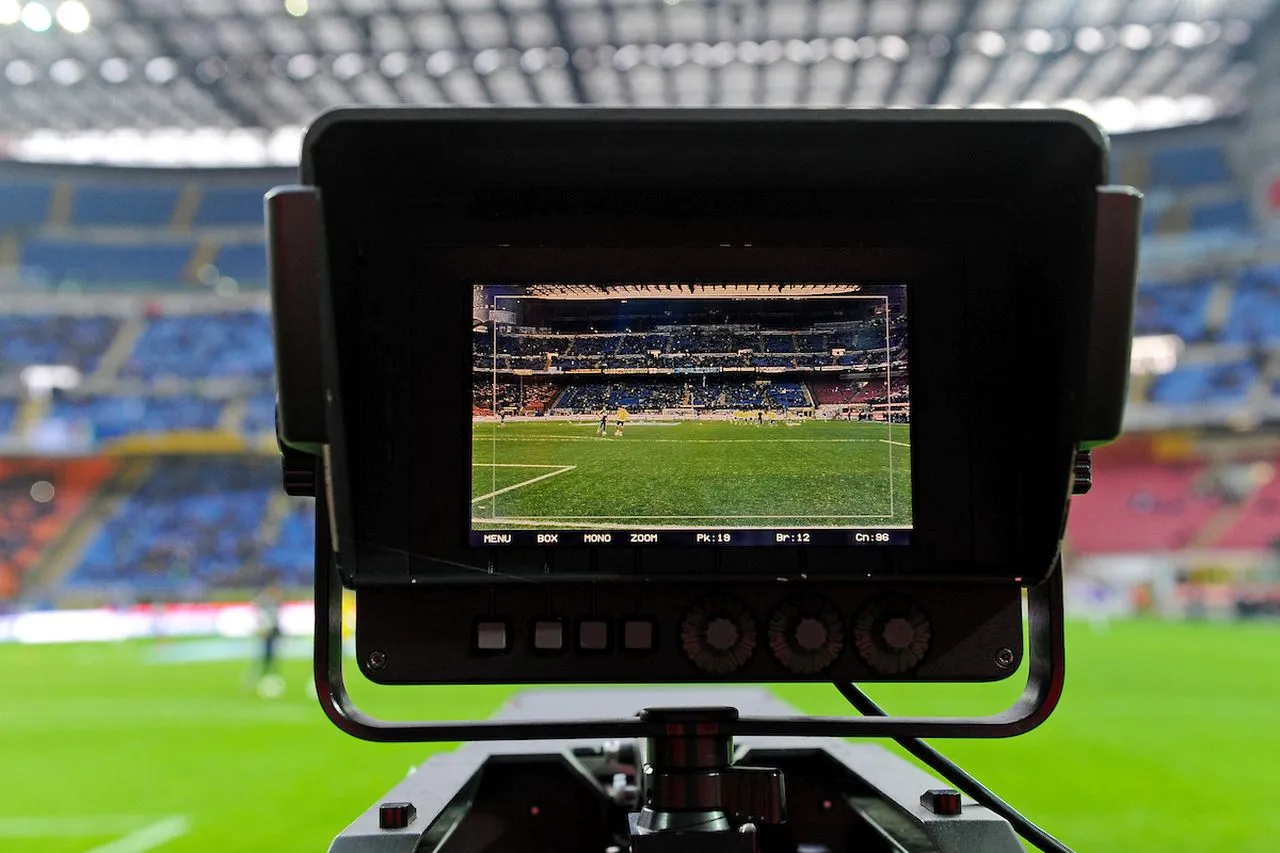 telecamera stadio