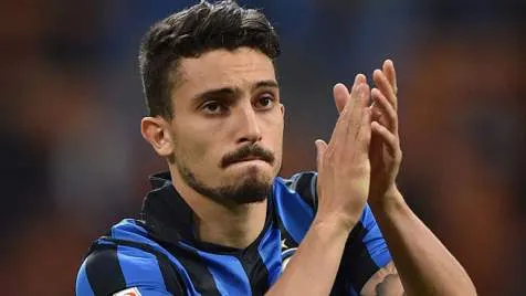 telles inter applaude