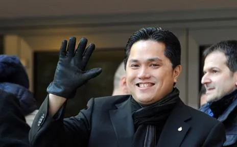 thohir saluto tribuna