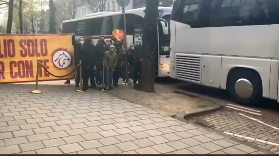 tifosi ajax roma