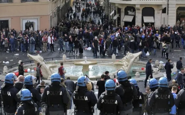 tifosi olandesi piazza di spagna roma feyenoord 19022015