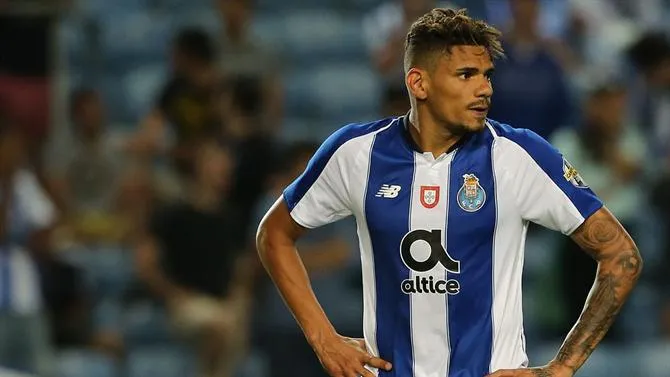 tiquinho soares porto