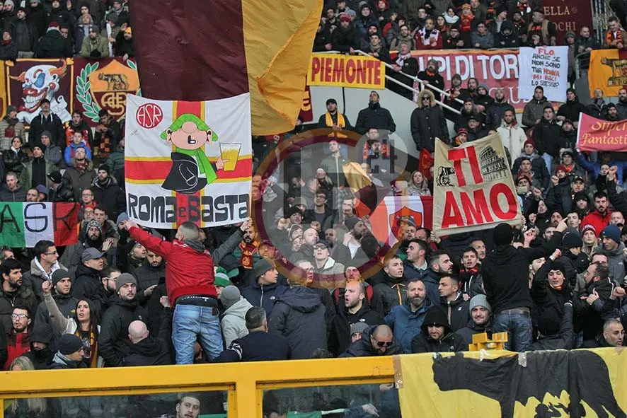 torino roma tifosi settore ospiti