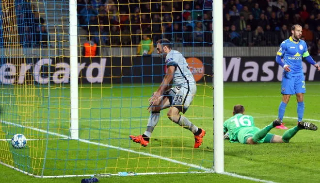 torosidis gol bate roma