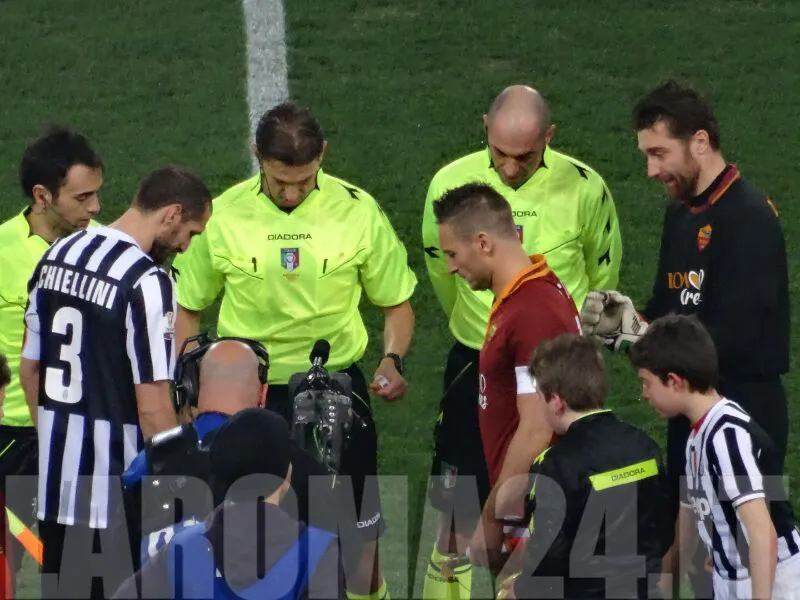 totti chiellini tagliavento monetina roma juve ci