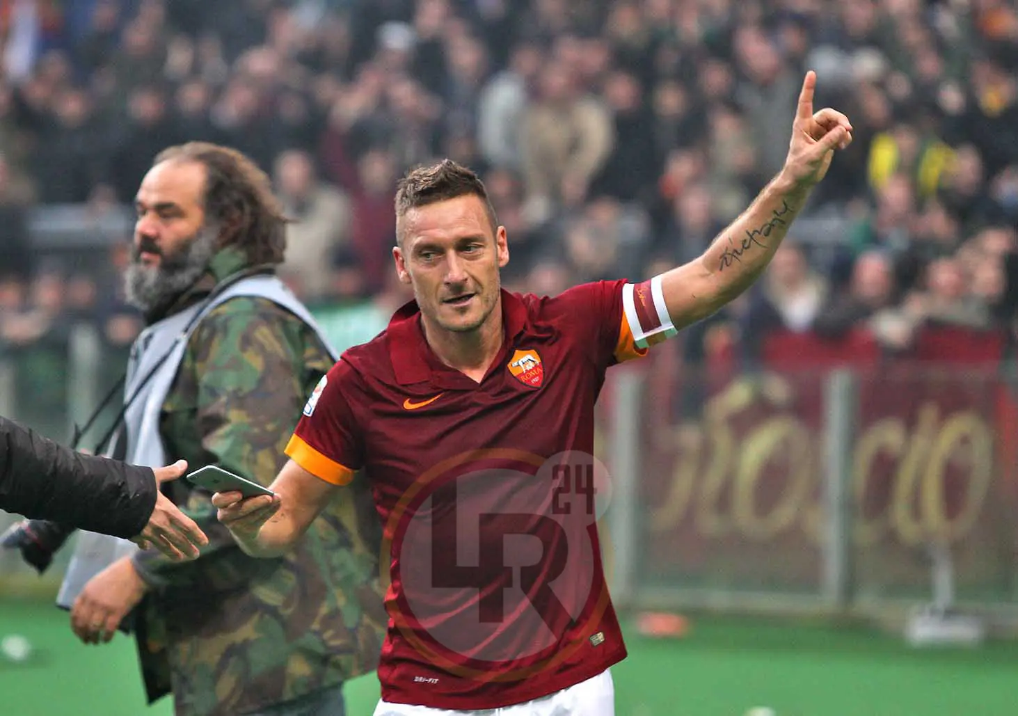 totti esultanza derby 110115 mancini