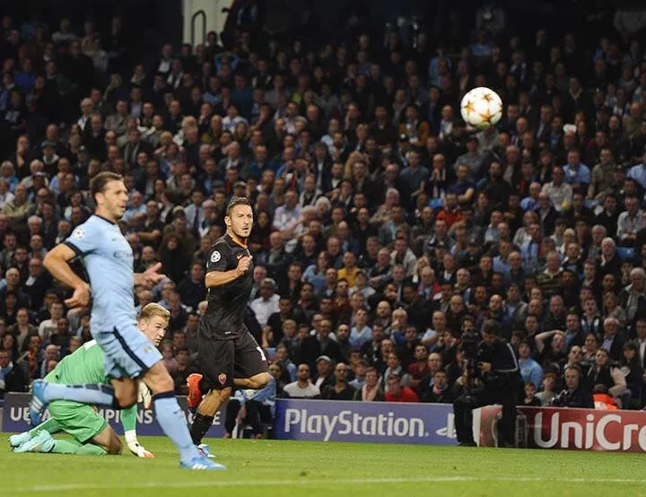 totti gol cucchiaio manchester city