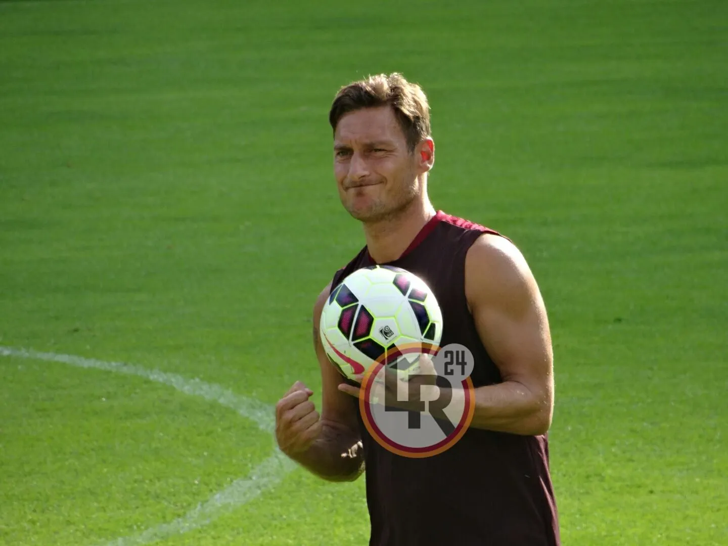 totti palla in mano pinzolo 9715
