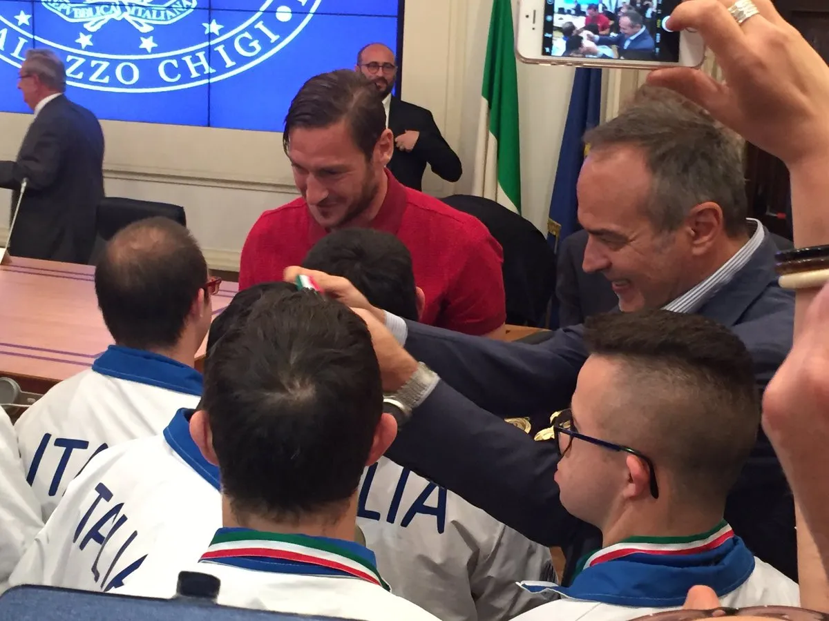 totti premia atleti