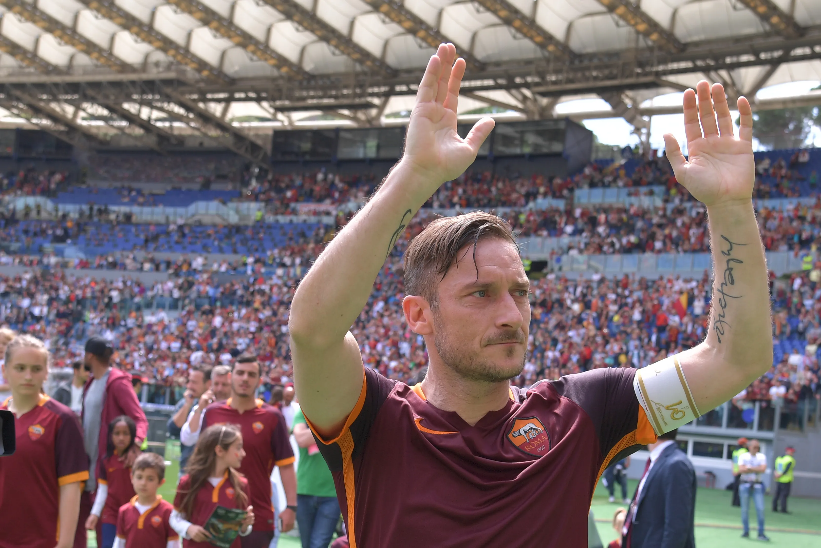 totti saluta 2