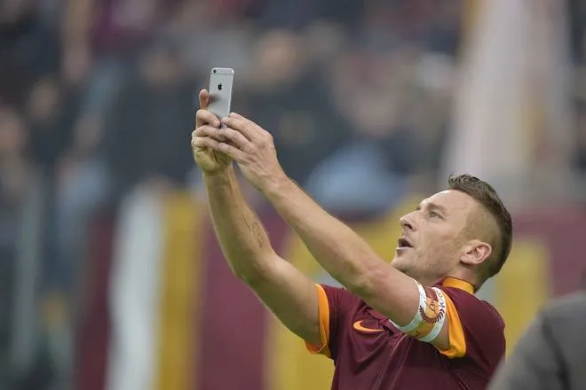 totti selfie 21