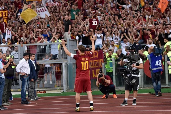 totti sotto curva