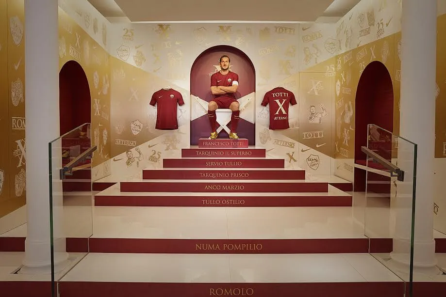 totti trono nike scarpini