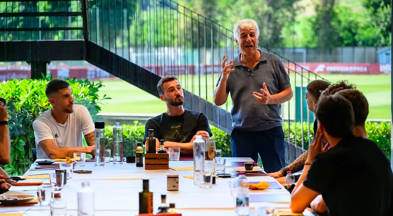 trigoria squadra gasperini colazione