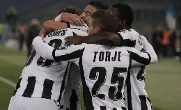 udinese abbraccio 12