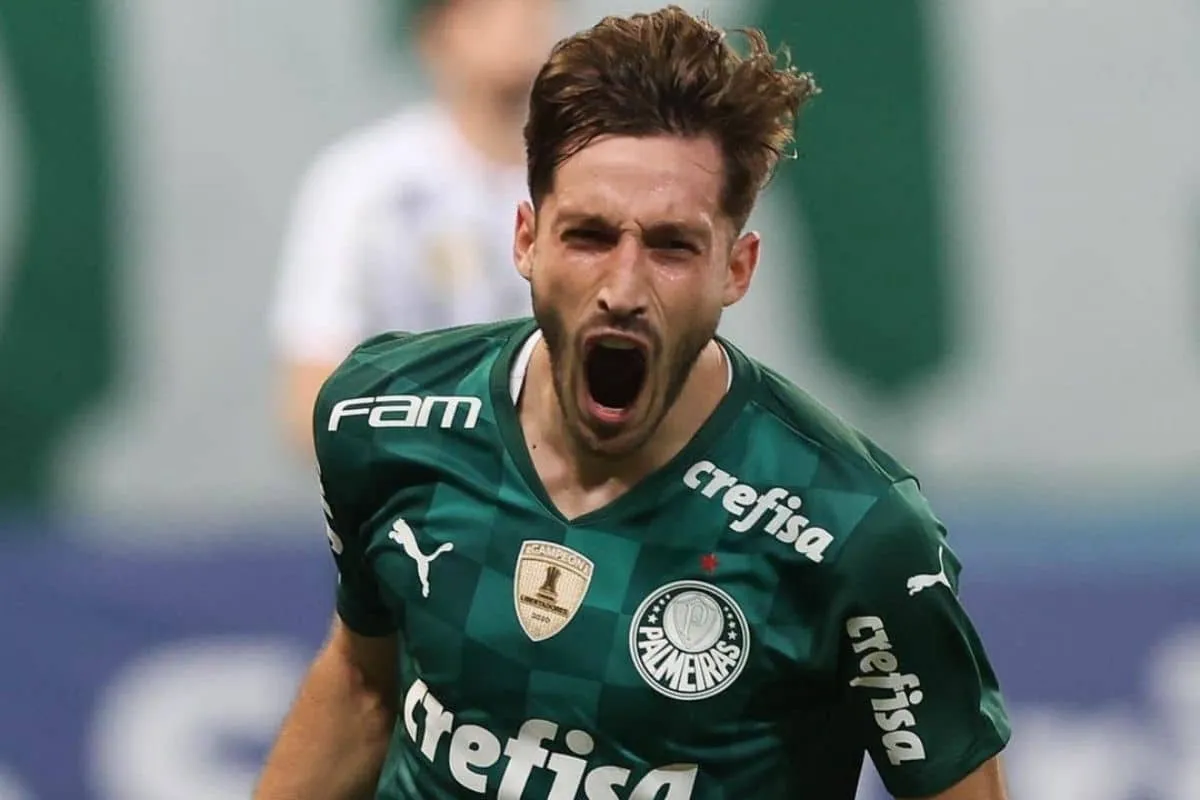vina palmeiras esulta