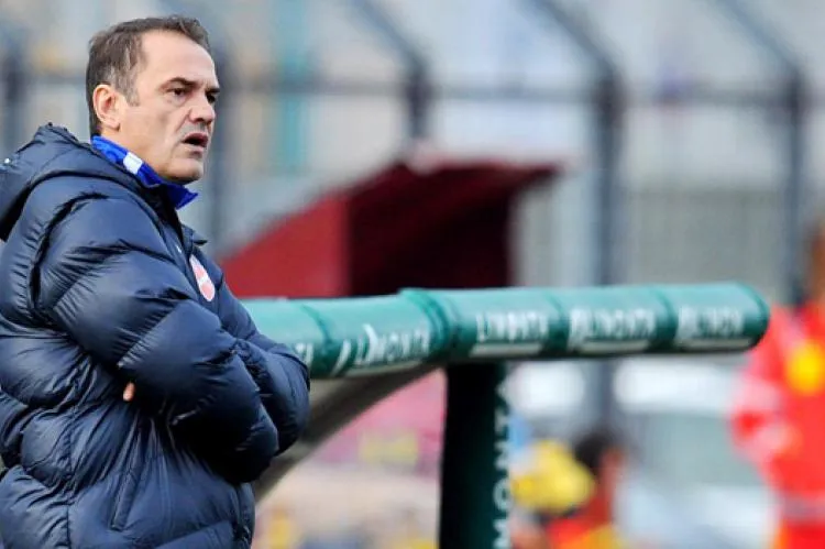 vincenzo vivarini allenatore teramo calcio lega pro allenatore