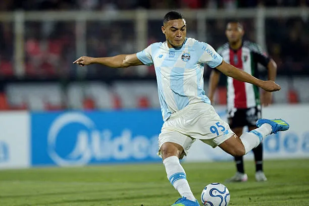 vinicius gremio