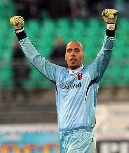 viviano20mani20in20alto20esultanza
