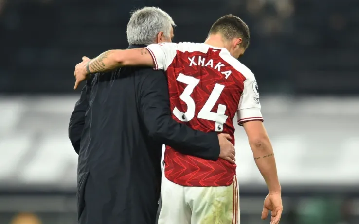 xhaka mourinho