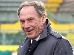 zeman20mezzo20sorriso20mezzo20busto20mezzo20profilo