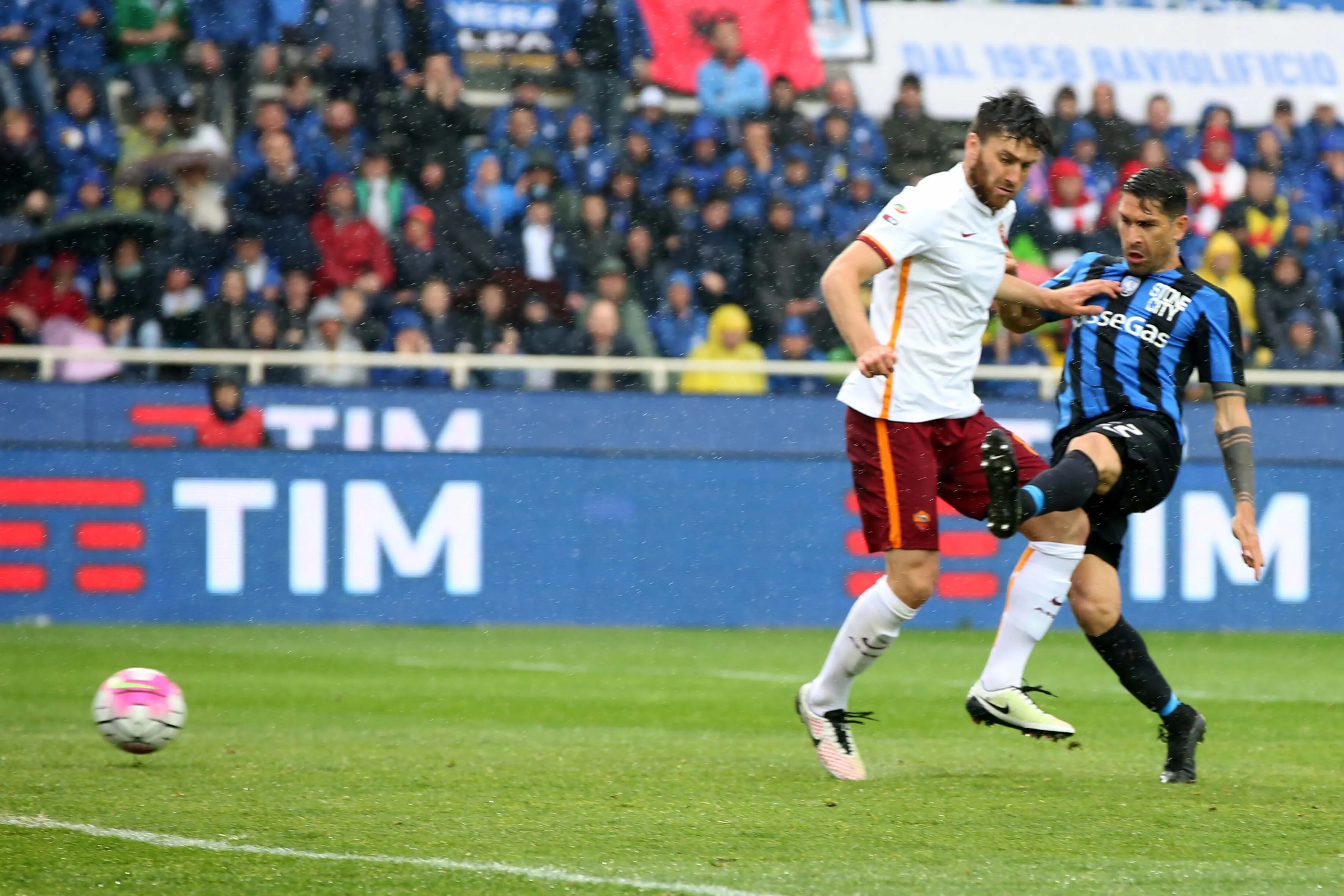 zukanovic borriello azione gol atalanta roma