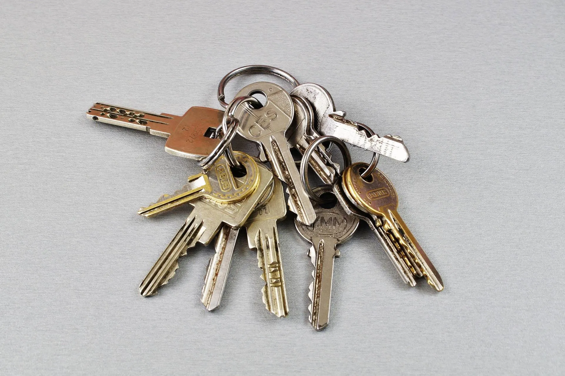 ralphs_fotos-key-2148476_1920