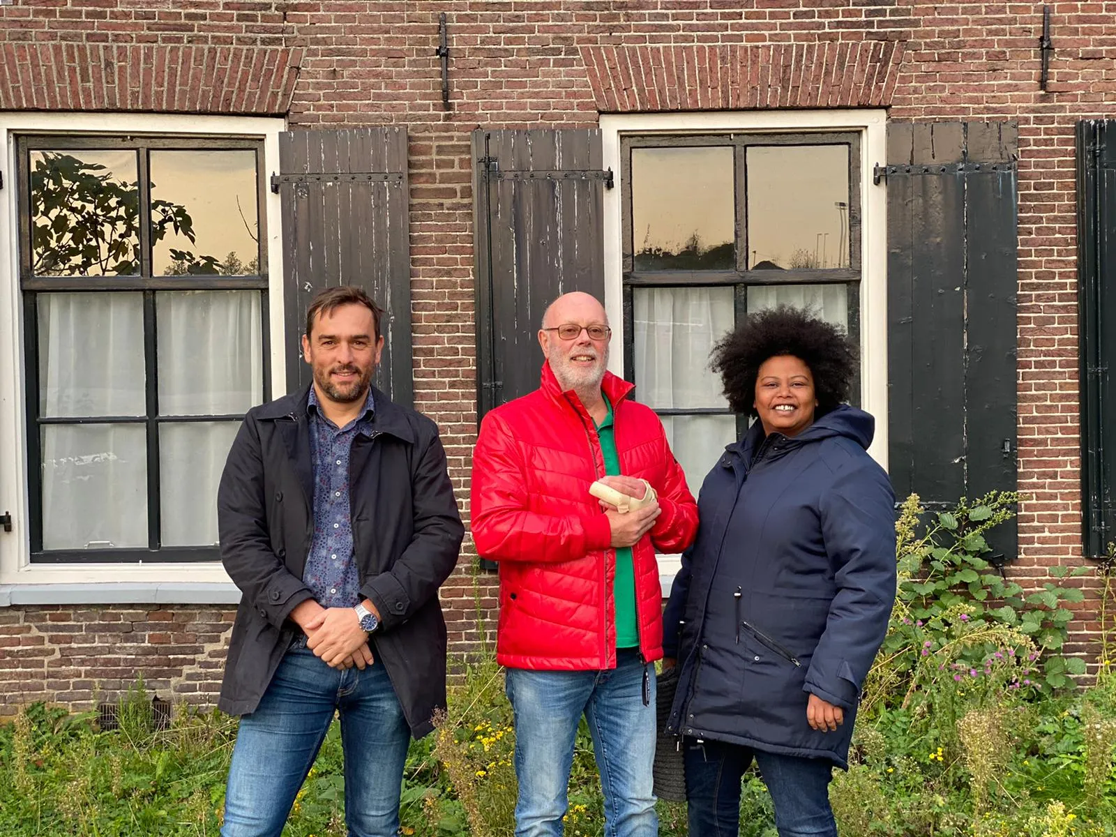 97dae0dd 9f8d 432d b317 faff66daa2f3