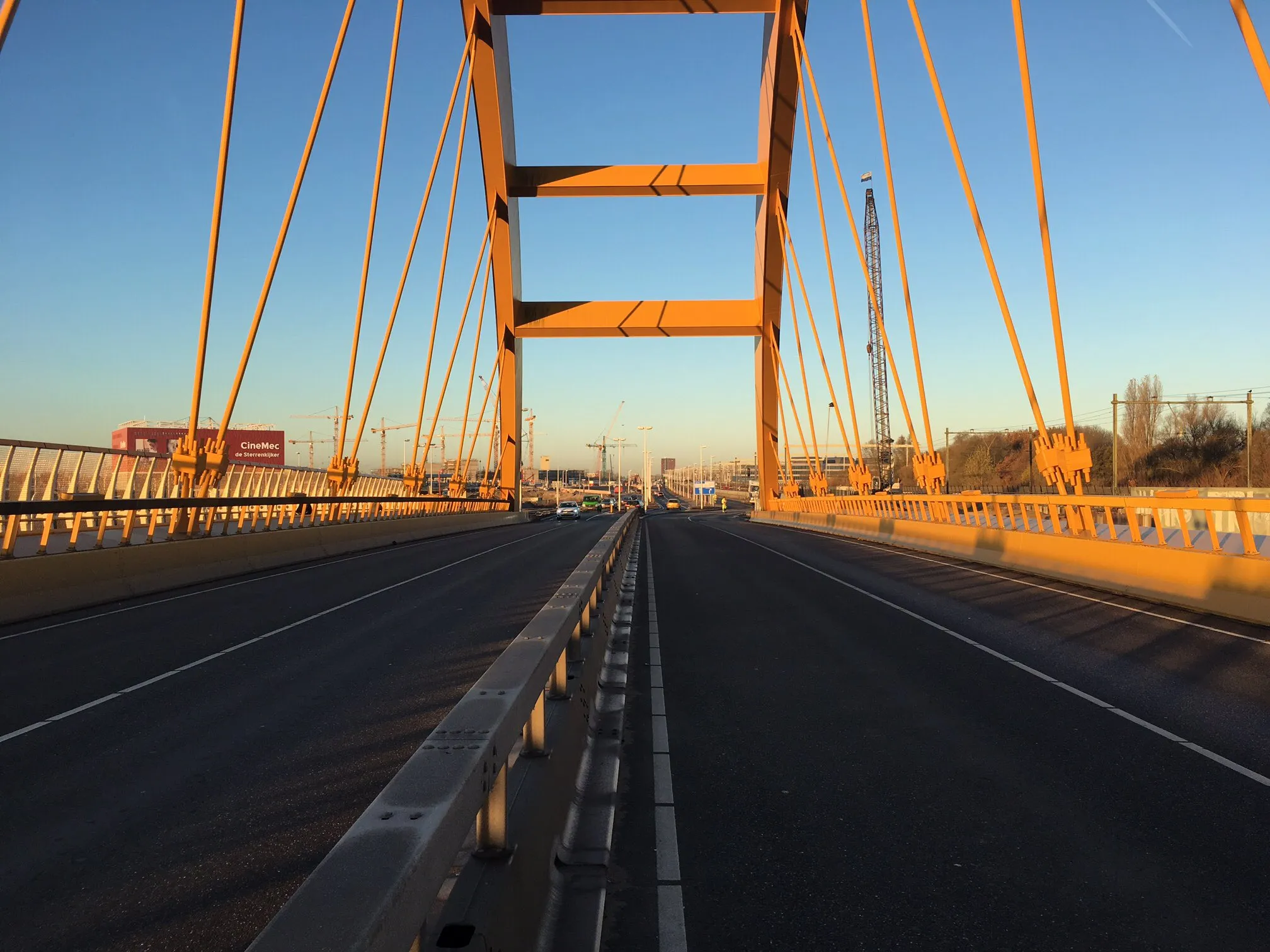 gelebrugvleutensebaan