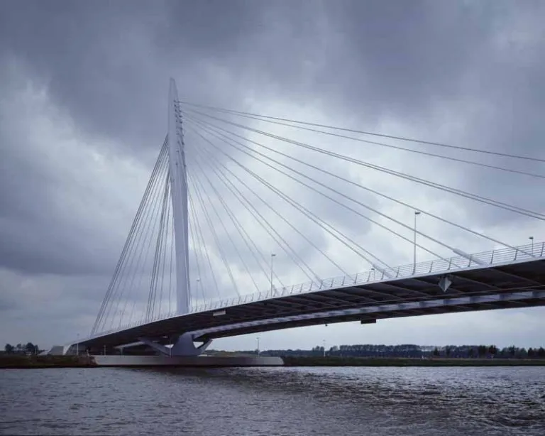 prince claus bridge utrecht unstudio 768x614 1