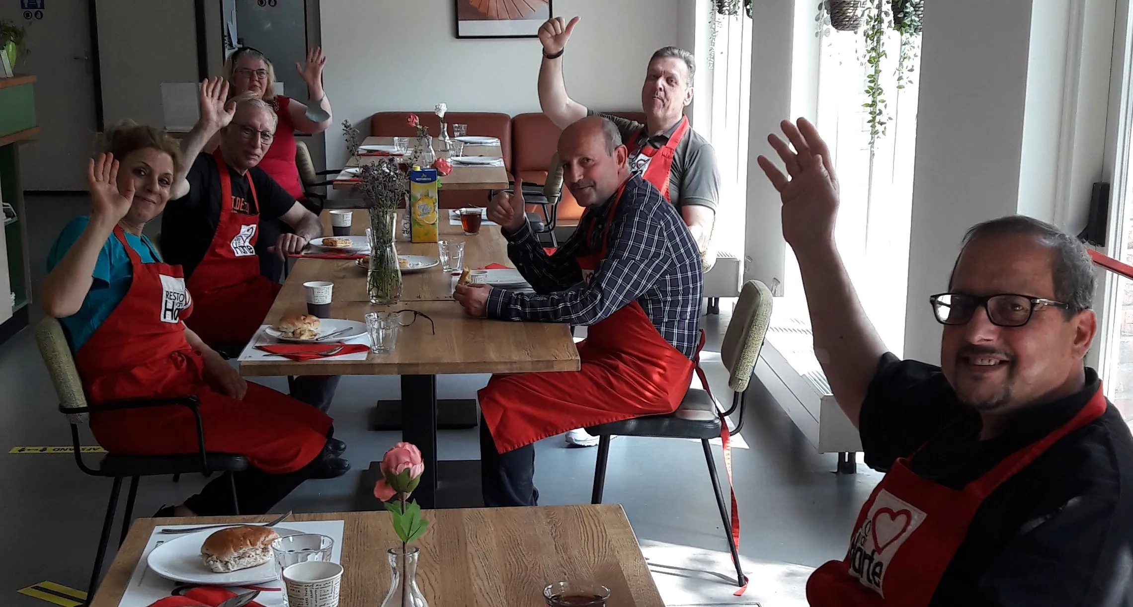 proefopstelling coronaveilig aan tafel