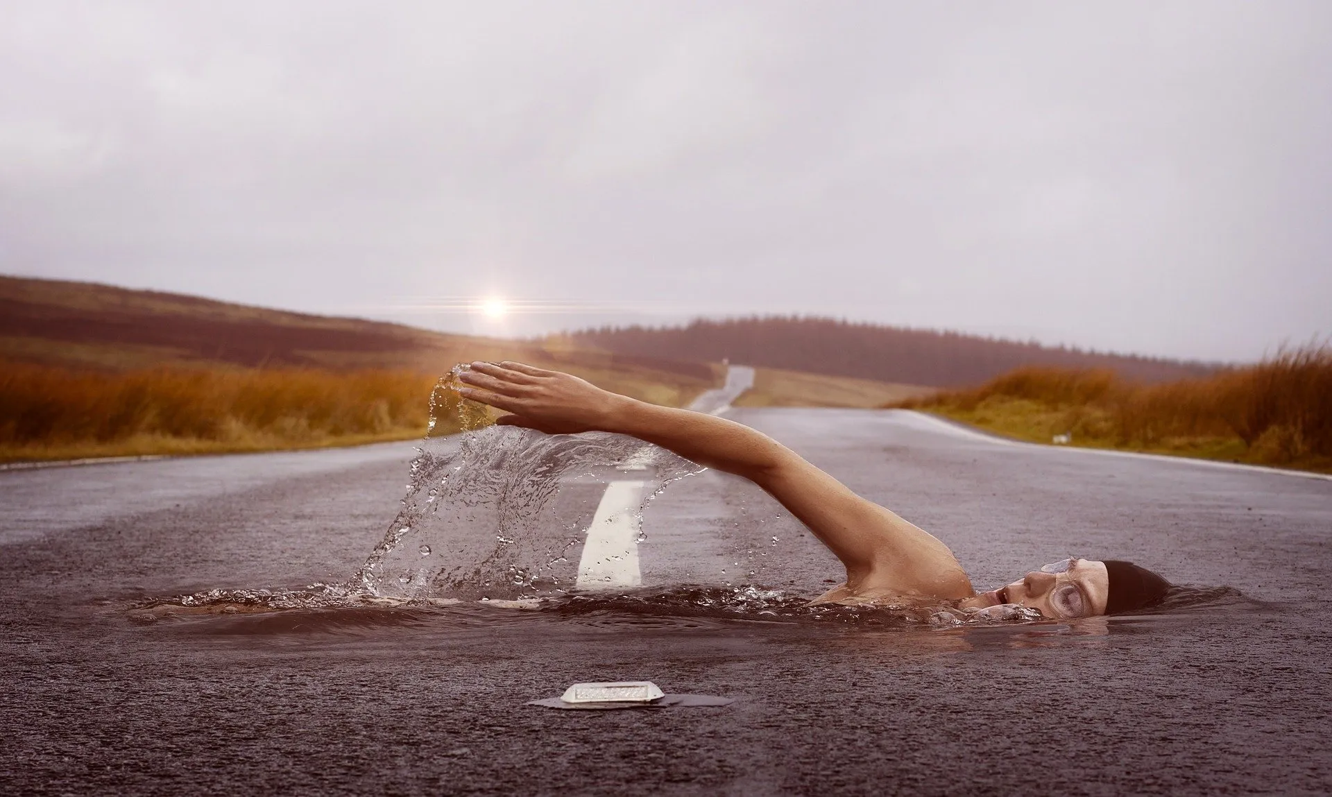 swimmer g1cceb0ca9 1920