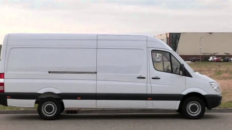 witte bestelbus