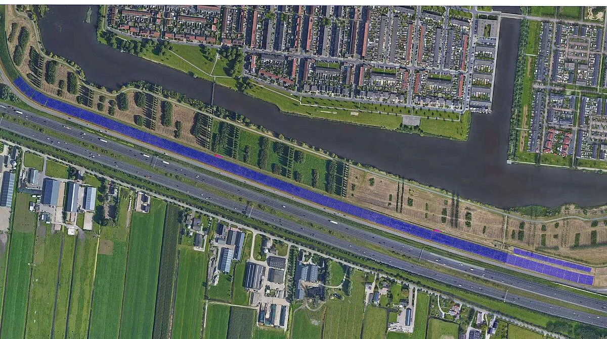 zooneveld geluidswal