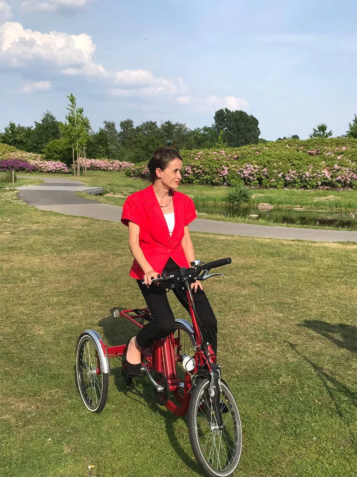 4b8e9c37 805c 4393 b0e5 024dd9e12c20