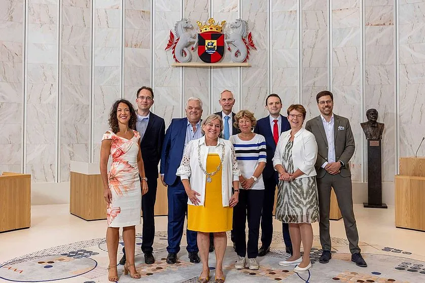 benw almere met waarnemend burgemeester ank bijleveld