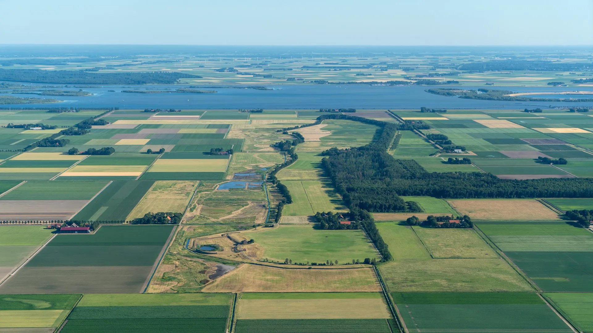 luchtfoto schokland prov flevoland