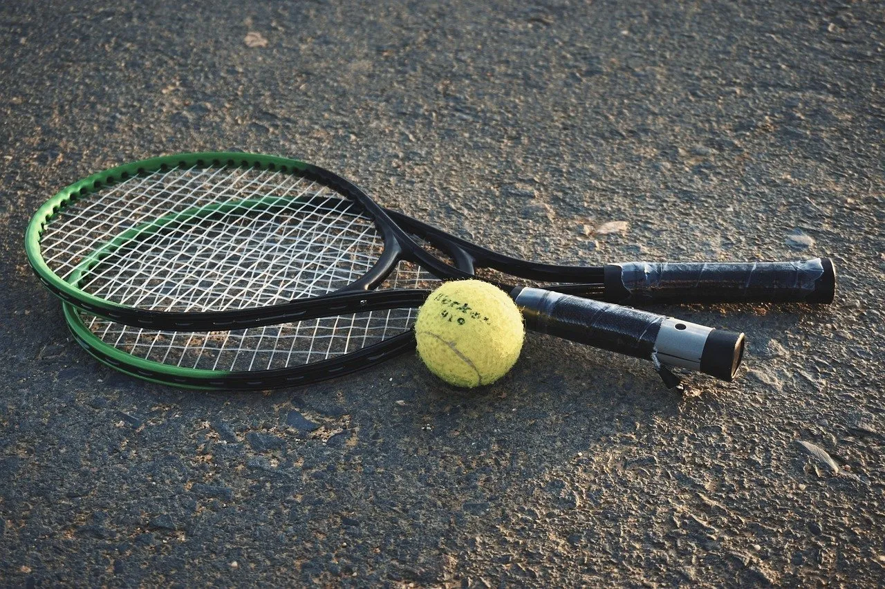 racket diego ortiz via pixabay