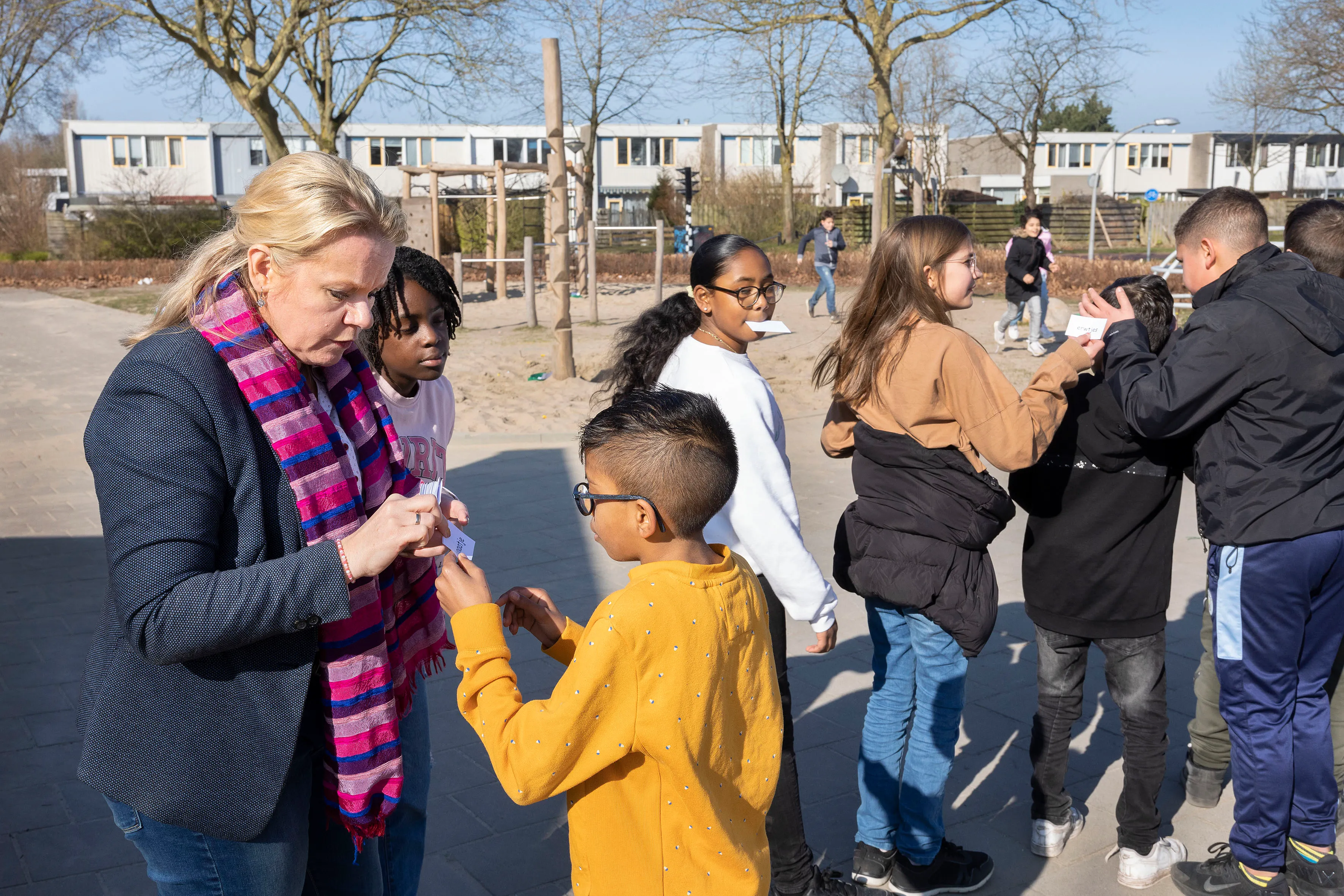 vernieuwd schoolplein de lepelaar