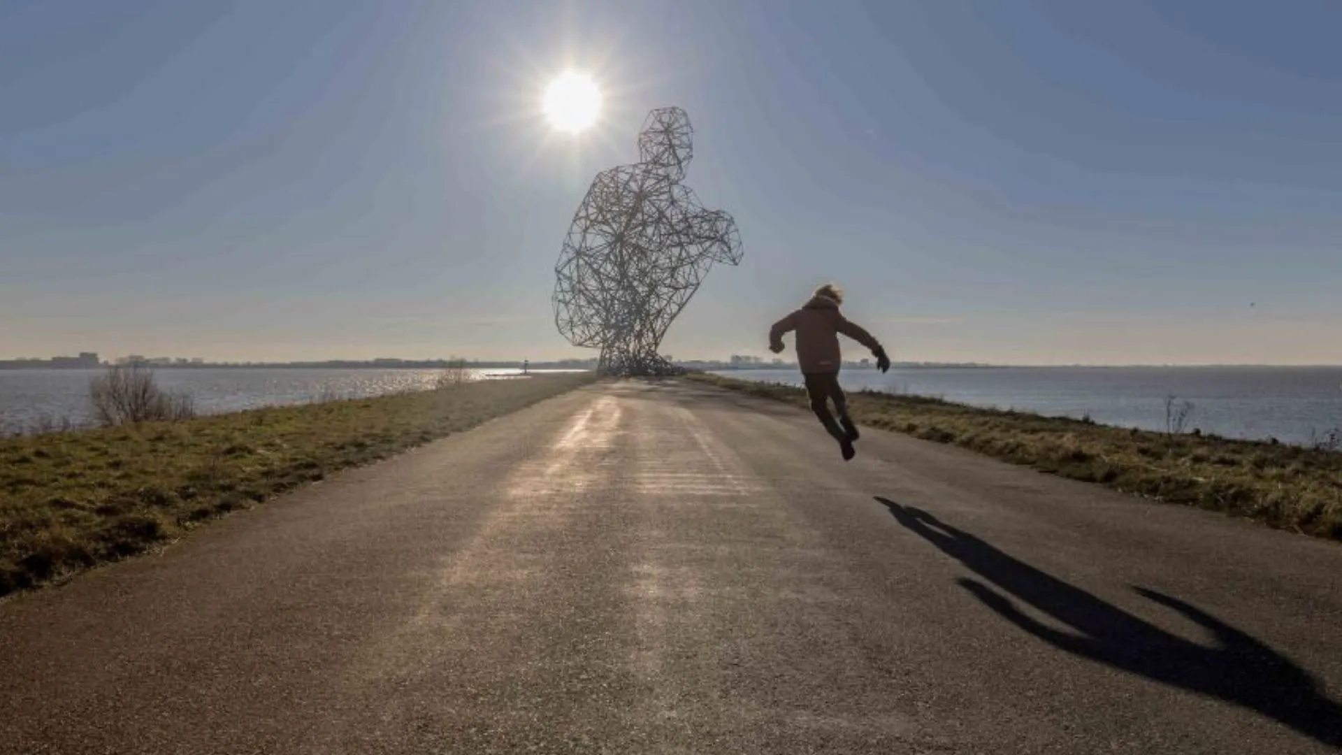 hurkende man prov flevoland